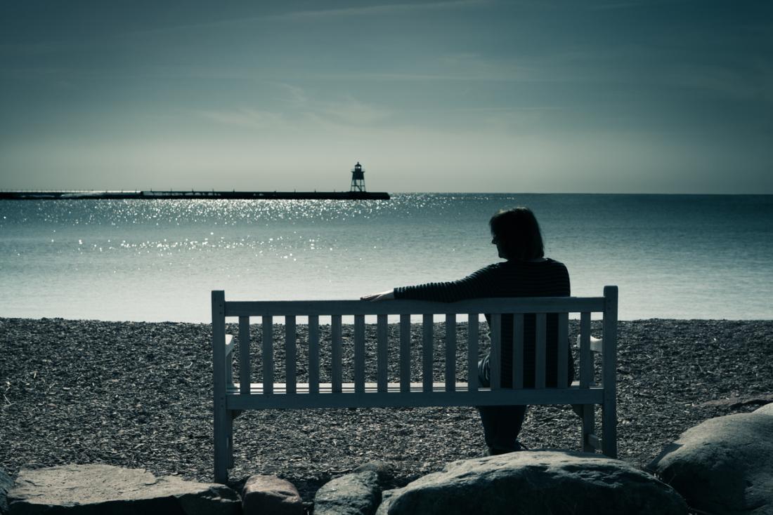 psychfeed's tweet photo. The legacy of grief: Coping with loss https://t.co/Ae7GyxpHrD https://t.co/Ybtu9rFlhU