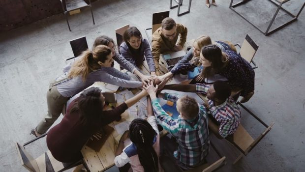 DaleCarnegie's tweet photo. These Companies Know How to Build a Strong Culture - Small Biz DailySmall Biz Daily - https://t.co/EqV8YGBIxd https://t.co/dgKBMJAzGc