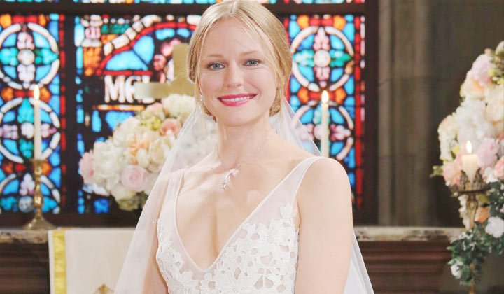 Barbie492234's tweet photo. Happy Anniversary @MarciMiller! I am so proud to be one of your many fans! ❤️💚💛💜💙You are truly phenomenal on @nbcdays. Watching you is a sheer joy! Here's to your 1st anniversary with #Days!🎉🍾 #AbigailDiMera #TeamAbby #Chabby #Days #DOOL #Days52 https://t.co/NPdNQZEbr4