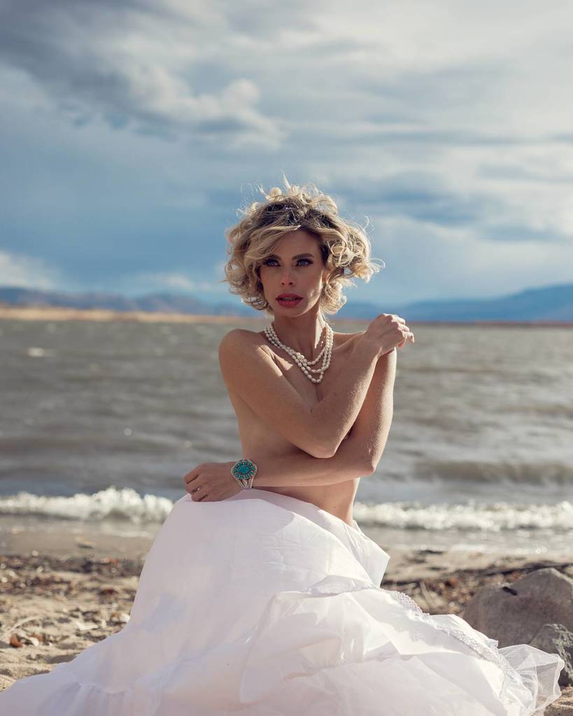 HaiCapri's tweet photo. The Queen of Cups.
Photo by @tpophoto
#editorial #tarot #piscesmagic #beauty #nature #natural #nymodel #nvmodel #vegasmodel #calimodel #k… https://t.co/SGWDZ1rP2n