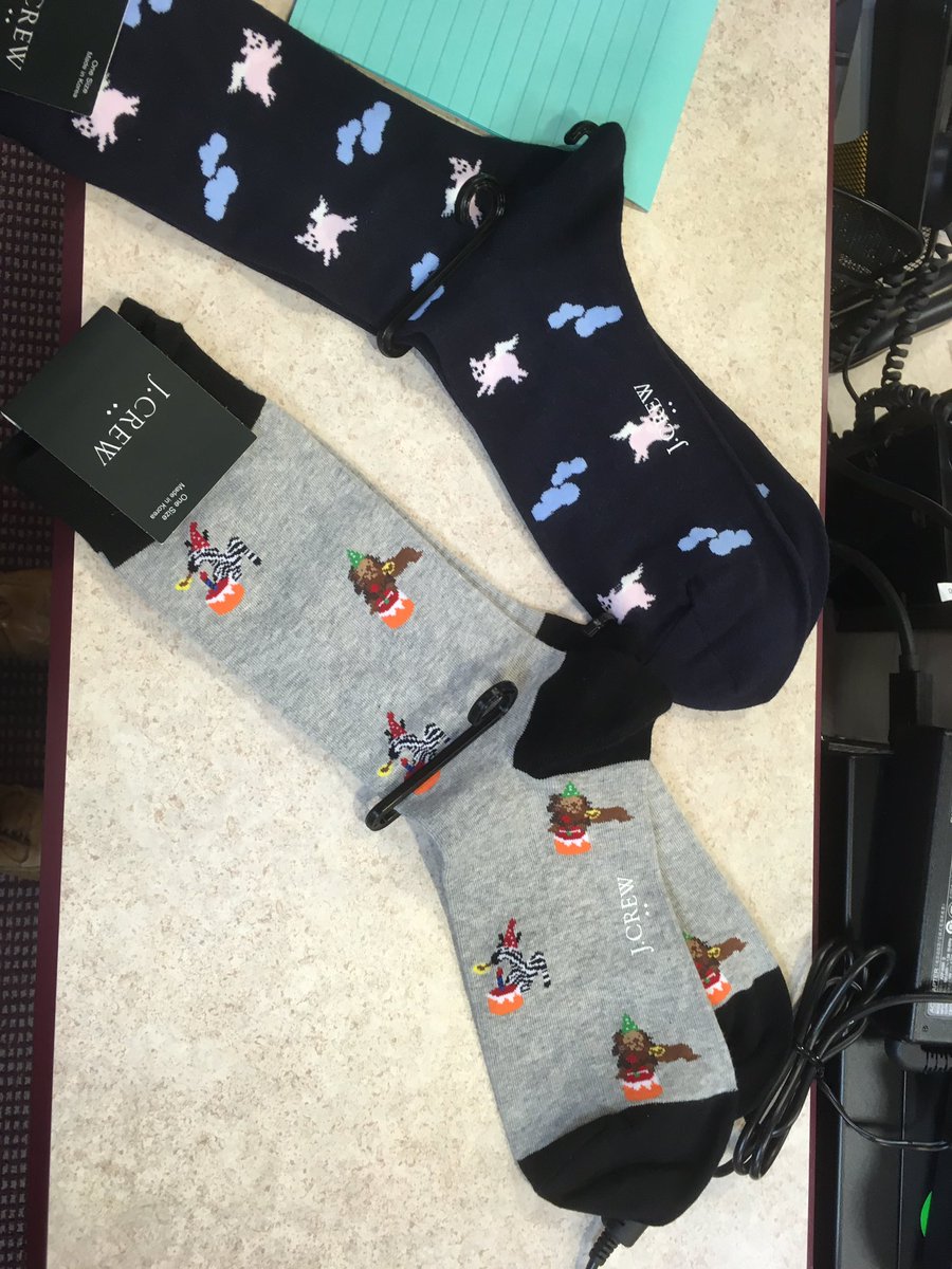 HVVoiceDoc's tweet photo. When you become known for wearing off the wall socks and your patients bring in some to throw in the rotation. https://t.co/WRCynmy6ot
