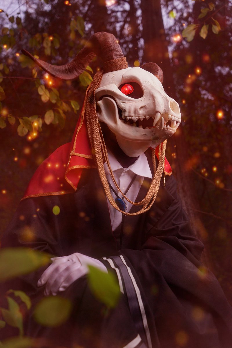 guertenasworld's tweet photo. "Even if I'm just his pet, I'll stay until he gets bored and tosses me out. Because he... he said we're family."
📸: @SheepCosTV 
Elias: Trash Bunny Cosplay (fb)
Chise: Dera Megurine (fb)
#ancientmagusbride #魔法使いの嫁 @Crunchyroll @TheMagusBride https://t.co/PvYKEWnvpg