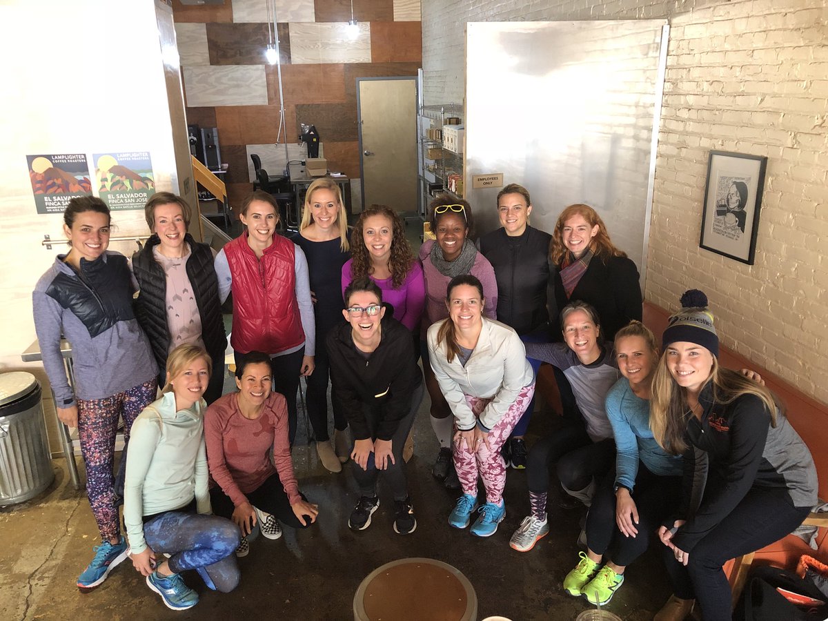 oiselle_team's tweet photo. #FlyVA!!!! https://t.co/uvaYyXaRzy
