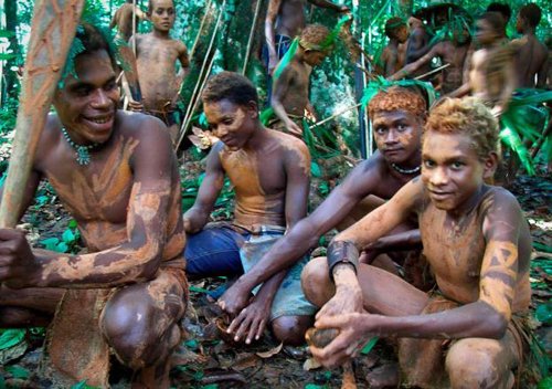 UNDP's tweet photo. How communities in the #SolomonIslands are tackling water challenges due to the impacts of #climatechange: https://t.co/AaKe0joY2c #COP23 https://t.co/kMI44uWpNP