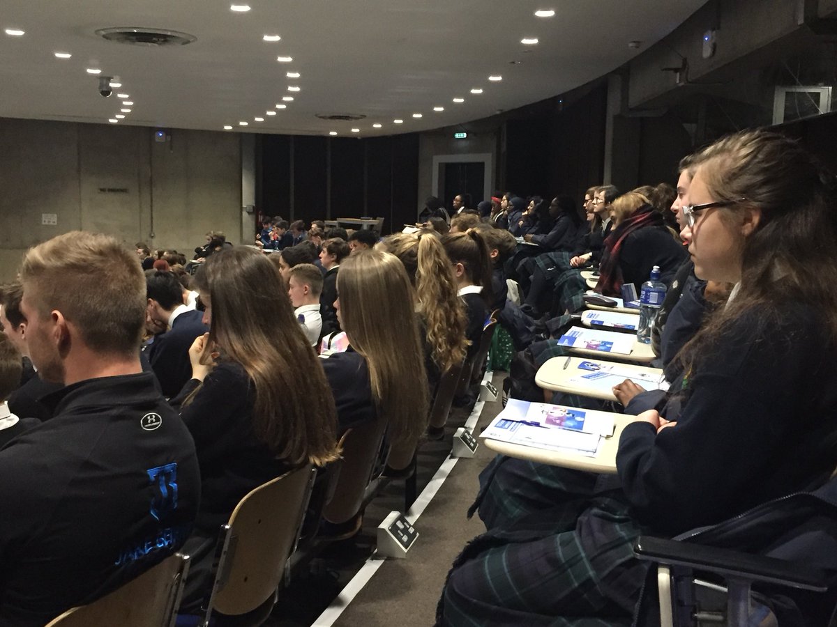 ise_CB's tweet image. Thanks to all speakers for the excellent insights into STEM careers &amp;amp; studies #chemistrystudents #scienceweek #girlsSTEM @johndhodonoghue