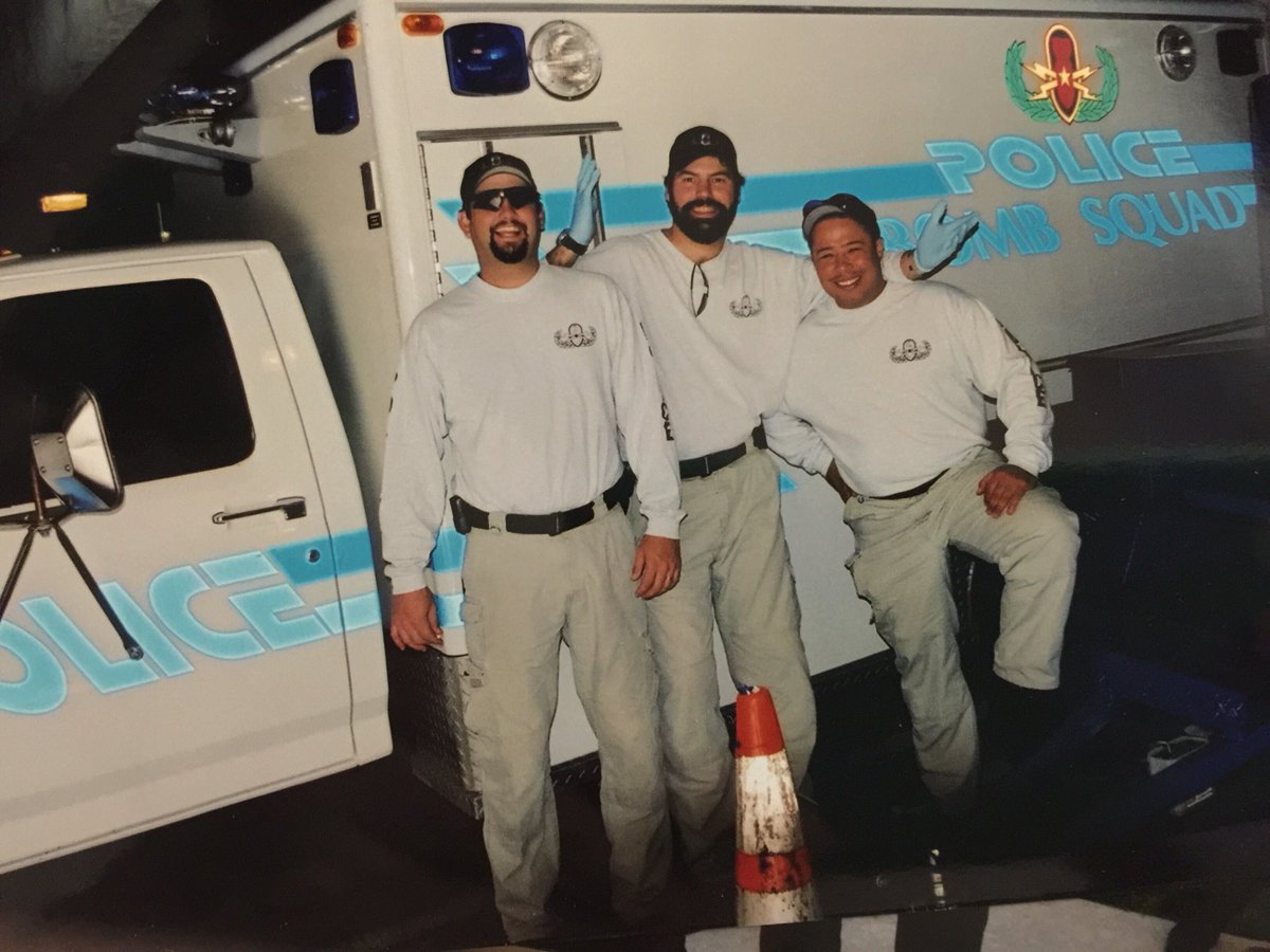 kenseysmom's tweet photo. @WestPalmPD Missing a couple guys in that #bombsquad pic! Here’s a little throwback. #OGBombSquad 💣 https://t.co/tDDeCtdr15