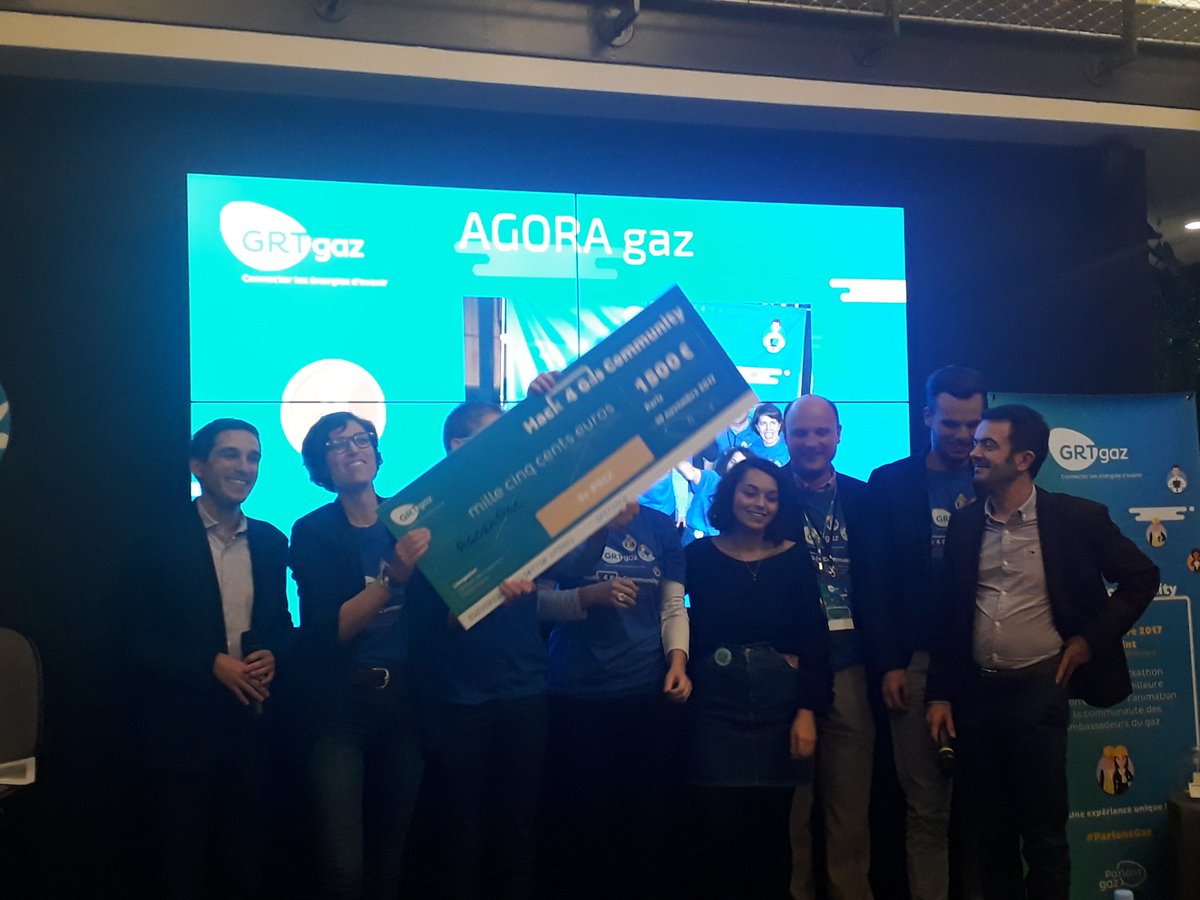 magsVatier's tweet photo. Tellement de vainqueurs au #hack4gas de #parlonsgaz! 🏅🏆fière de les avoir suivi en tant que mentor! Bravo à vous tous!!! https://t.co/WWLkSyG3tS