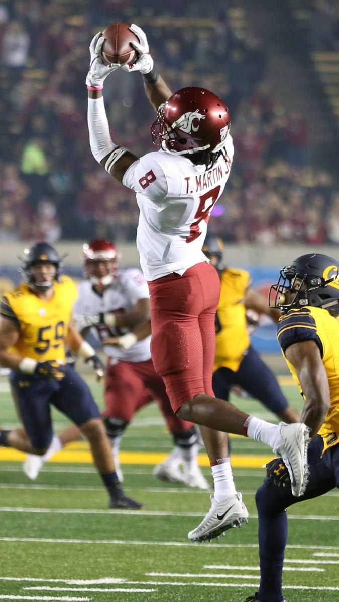 WSUCougarFB's tweet photo. Be sure to vote for Tavares Martin Jr. on the @biletnikoffawrd fan vote!

Vote here https://t.co/FCv7n5WJf1

#GoCougs #AirRaid https://t.co/WJx05O7bzY