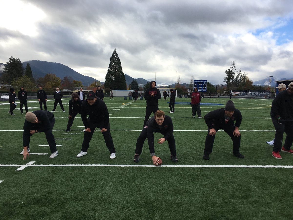 CWUFB's tweet photo. Thanks to Grants Pass HS for hosting our Walk-Through today! #ClawsOut https://t.co/pBPTGz4U1Q