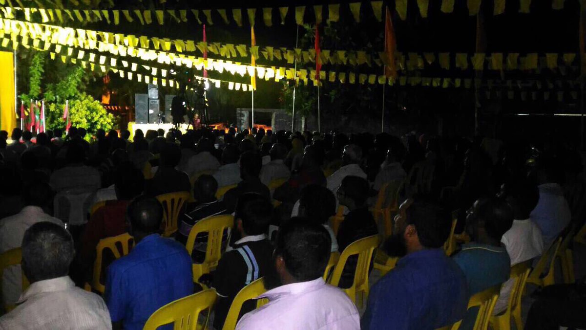 MDPYouth's tweet photo. Maduvvari Dhaairaage MP @MohamedAmeeth
Gulhifaivaa Siyaasee Partythakun baavvaa Jalsa
#MaduvvariJalsa
#RayyithungeBadhalu https://t.co/nn9tlpzWRh