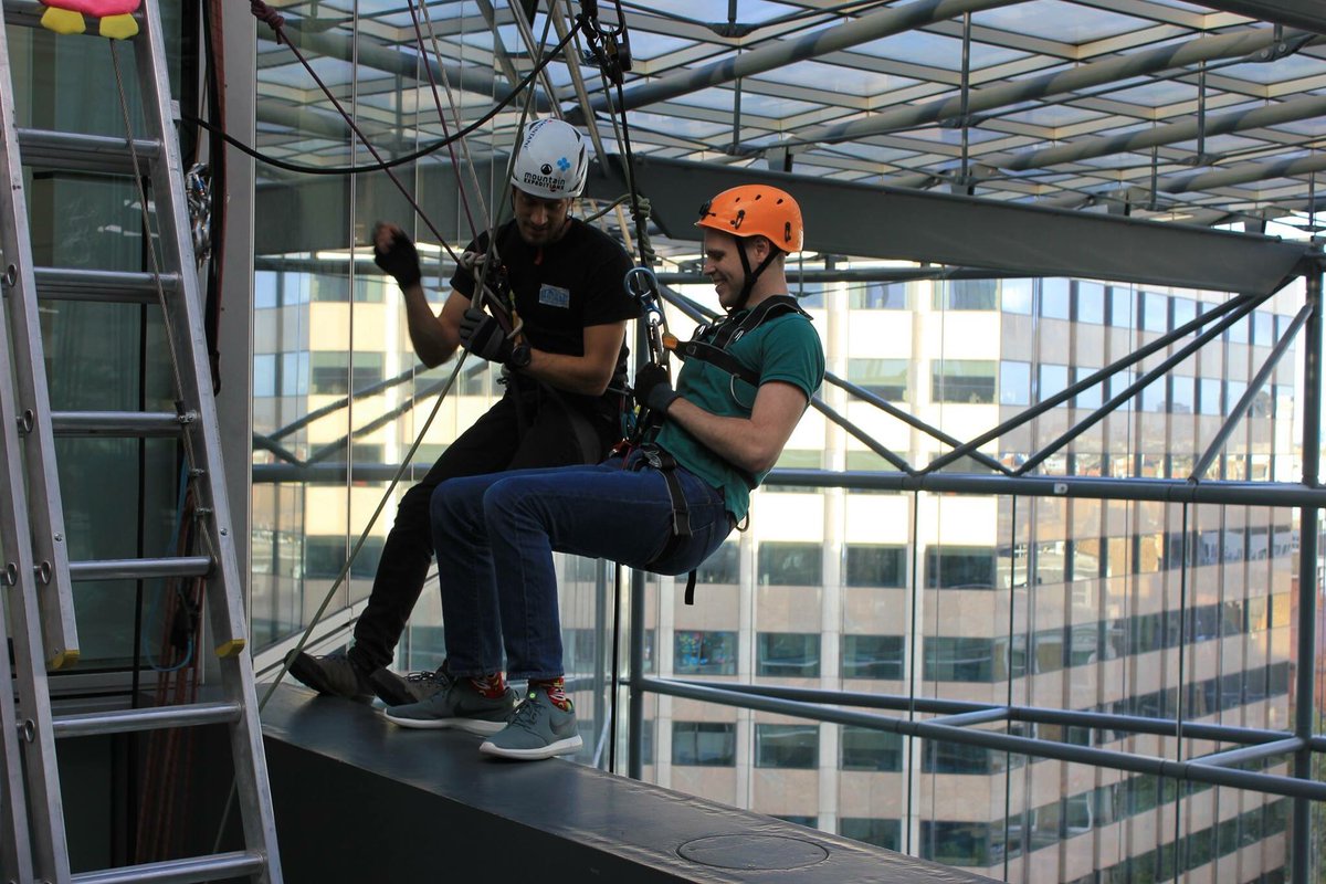 KEV_G_FIELD's tweet photo. So today I abseiled from the top floor of my building at work. Great fun! #snazzysocks https://t.co/SrhWNGLDEH