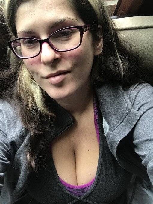 Live now at https://t.co/PZbCWldcYm on @chaturbate Join me for a rare shower show!!! https://t.co/Sv<a class="tags" href="/tag/chaturbate">@chaturbate</a>