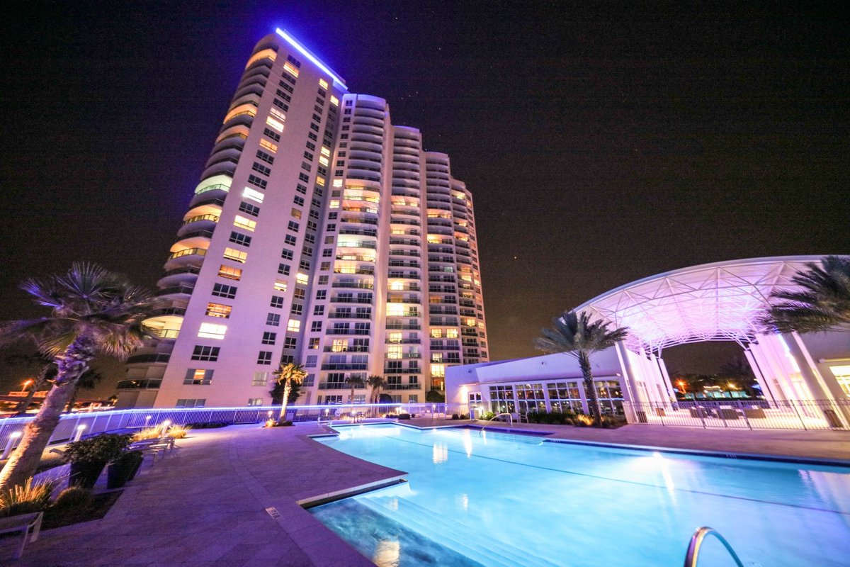 We have everything you need and more! Never worry about a thing! #MarinaGrandeontheHalifax #LiveInParadise