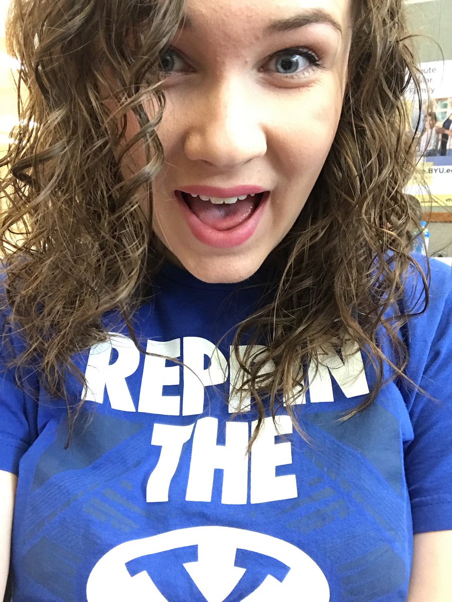 reevkahc's tweet photo. Yesssss BYU basketball😍 #FillTheROC #BYUhoops @byuROC
A free soda would be the perfect completion to my Friday🏀
@ the table by the piano in the Wilk terrace https://t.co/ibGDRY0Wqe
