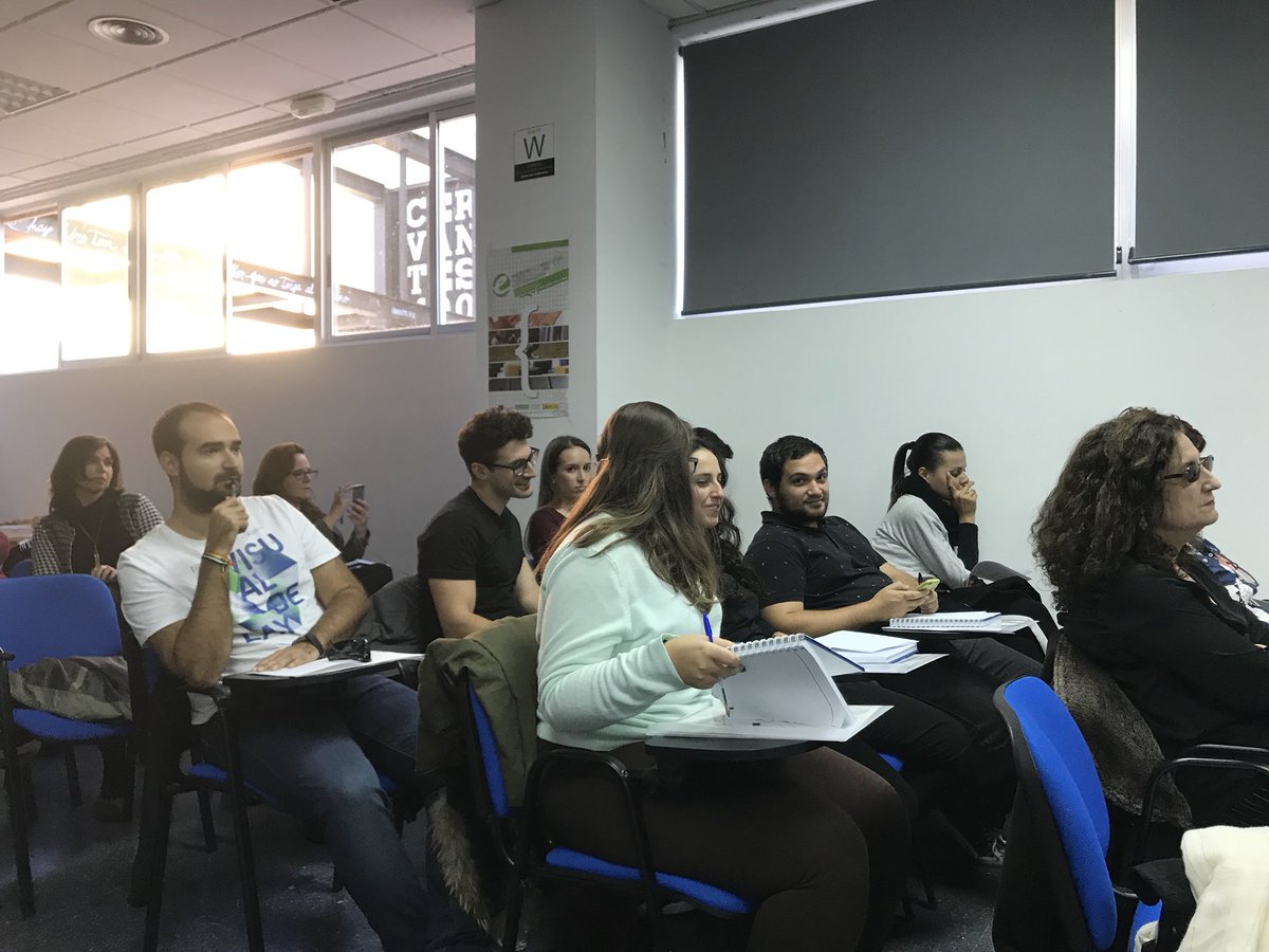 seepluex's tweet photo. fantástica participação dxs estudantes da @infouex e @FylUex @Ayvanmc @PacoRomero18 @NereaVegaMorato @josetxo19 @Patrimg7 @aamansofl #tecpt https://t.co/72tBNd9wO8