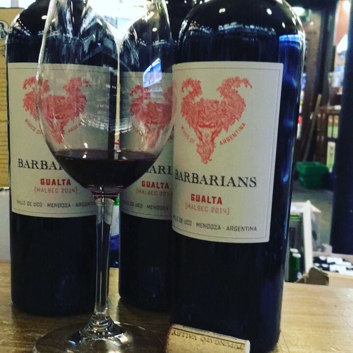 RuthDeveney's tweet photo. Tonight's #storepour #Barbarians #Malbec We really love this, especially now there's €4 off a bottle #Christmasbottleproject #devsdundrum https://t.co/URRUk8gwvY