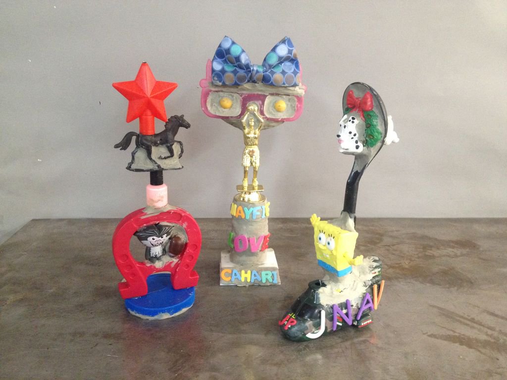 freeartsmn's tweet photo. Day 10 of GIVE TWELVE and our count down for November 16th continues! On the 6th day of giving, GIVE junk! 

Junk may seem odd, but youth enjoy turning trash into treasure, like these  statues. #GTMD17 #GIVE12 https://t.co/W02ZNjuC41 https://t.co/LCGkr4KADl