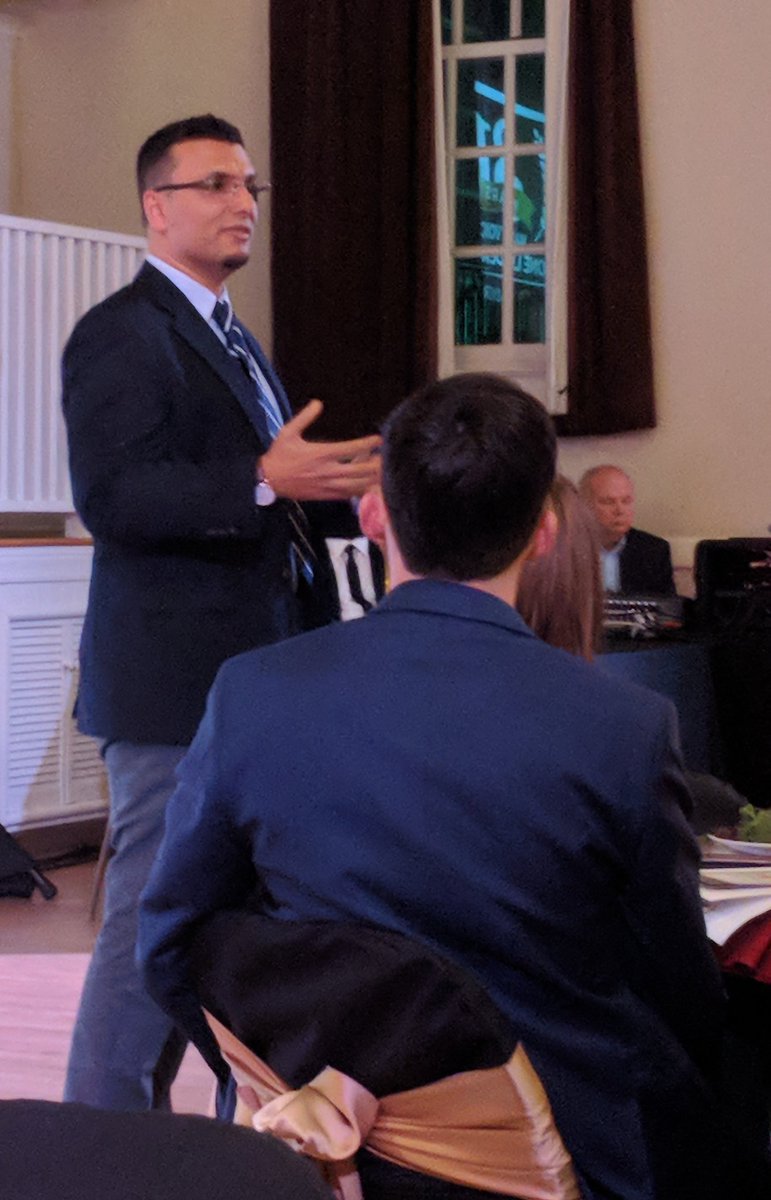MunirMeghjani's tweet photo. "The American dream isn't just making it yourself, but helping others make it!" Dr.Heval Kelli
What an inspiration to hear his story of going from a dishwasher to a cardiologist @EmoryUniversity, as a Sryian refugee
#ELD2017 #ConnectClarkston https://t.co/zL0YfzEe5p