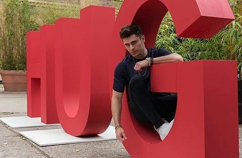 ZacefronFamily's tweet photo. New post on my account Instagram ! Click, liké and follow me ❤
https://t.co/LN6hyMtfON
@ZacEfron https://t.co/on5RmwgQBz