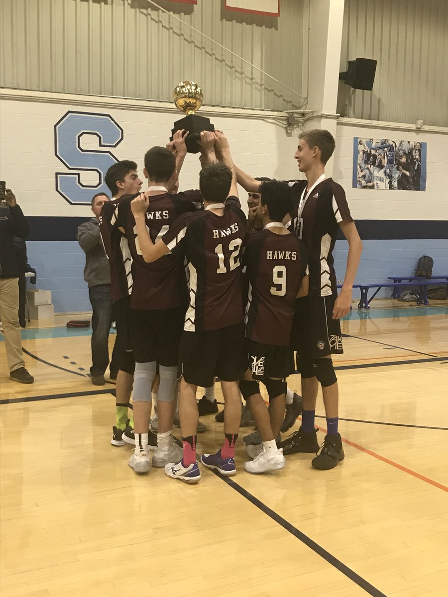 DanniOrlando9's tweet photo. Senior Boys Volleyball HCAA Champions! @LoyolaHawksOak https://t.co/srHL05T0Ig