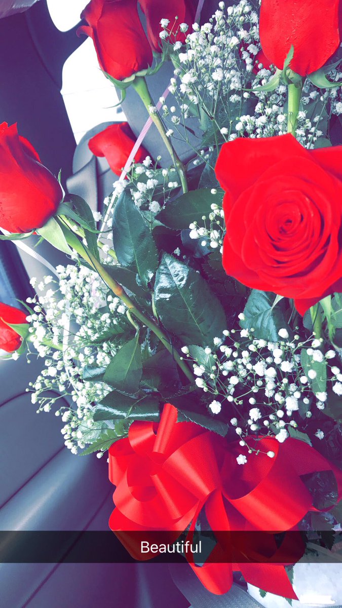 Silvee14's tweet photo. 😍😍😍❤️❤️❤️ https://t.co/rRZHDdqpok