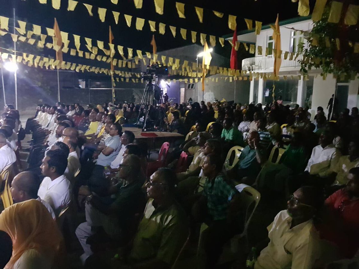 MvShifaan's tweet photo. MDP ge Naibu Raees mdpshippe
Gulhifaivaa Siyaasee Partythakun baavvaa Jalsa
#MaduvvariJalsa
#RayyithungeBadhalu https://t.co/oBbug4xr95