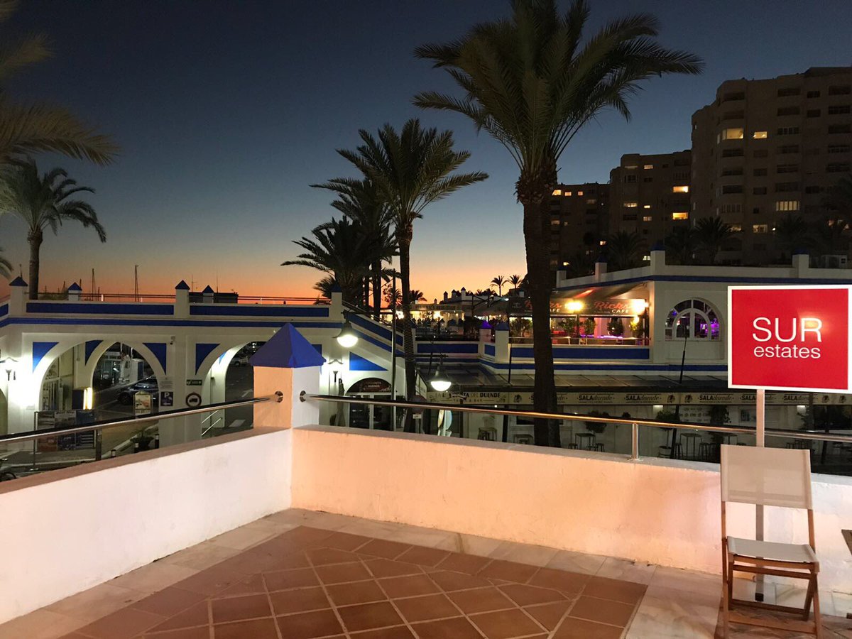 surestates's tweet photo. Les deseamos un buen fin de semana! En vous souhaite un bon week-end ! Wishing you a good weekend! #Estepona #CostaDelSol #coucherdesoleil #weekend #agenceimmobiliere #surestates https://t.co/3cMgxomPF5
