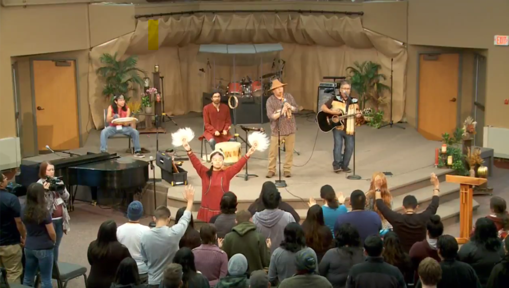 iamccda's tweet photo. This AM #WJEF17 is streaming LIVE from Anchorage Alaska. This session features the music of Guy Peters and @wirelesshogan will be speaking as well.
https://t.co/5LaA0lQDgf https://t.co/iRcZZifZ4P