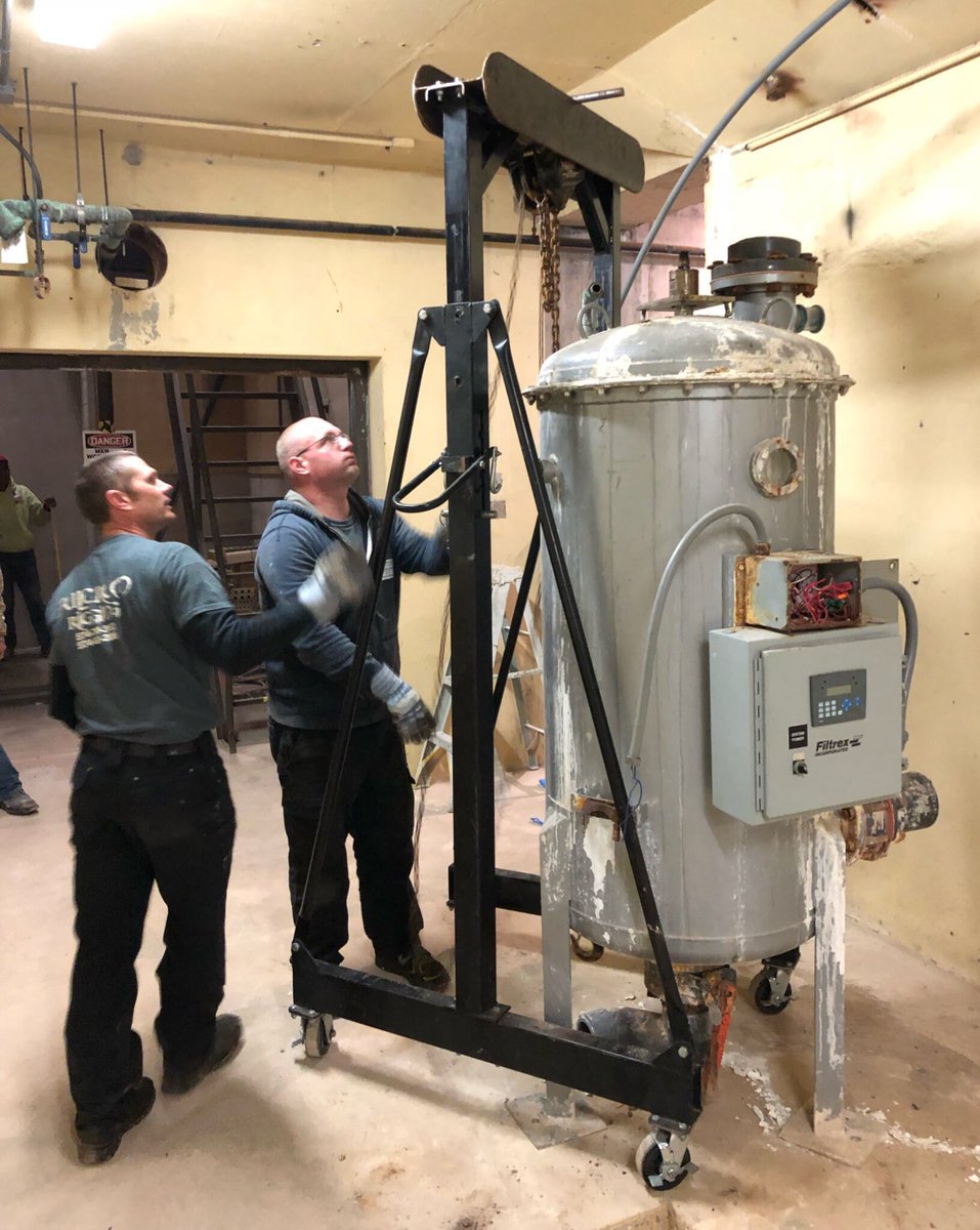 PAC_Midwest's tweet photo. Out with the old, to make room for the new! Demo is now complete for the #swimmingpool mechanical renovation project at @WawaseeHS @WawaseeAthletic #Aquatics #CommercialPool #Filtrex #FulcrumRigging https://t.co/zcOiWqH5tU