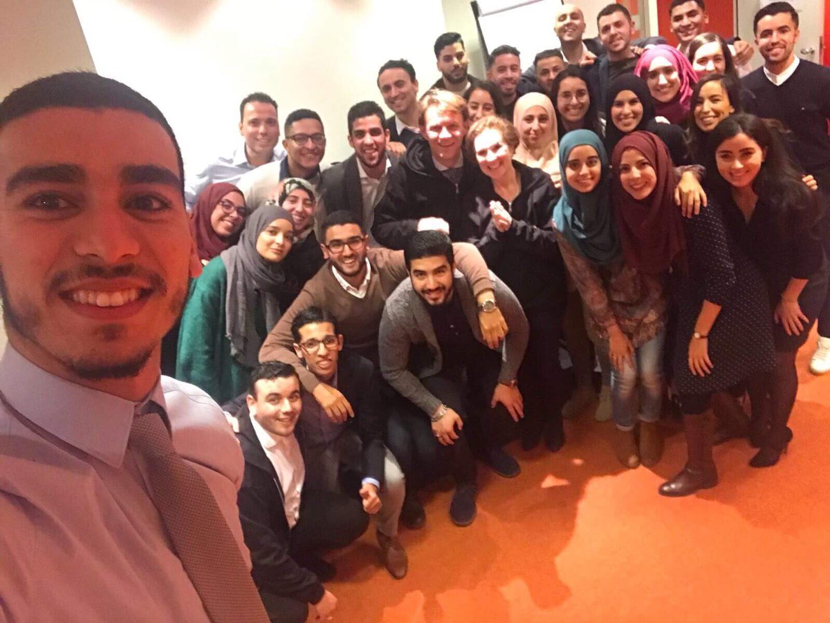 kimputters's tweet photo. Inspirerende bijeenkomst met maatschappelijk betrokken jongeren, rolmodel voor anderen, bouwen aan positieve toekomst. #GameChangersAcademy https://t.co/PPgfPVf5pn