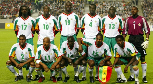 GalsenHistory's tweet photo. Apres 16 ans d'attente le Sénégal 🇸🇳vient de se qualifier a la coupe du monde de football #russie2018 .
Une deuxieme qualification du Sénégal 🇸🇳 apres l'exploit de 2002.
#galsenhistory #Senegal #kebetu #RSASEN #CM2018 #WC2018 #WCQ2018 #History https://t.co/PtgMqZ13hN