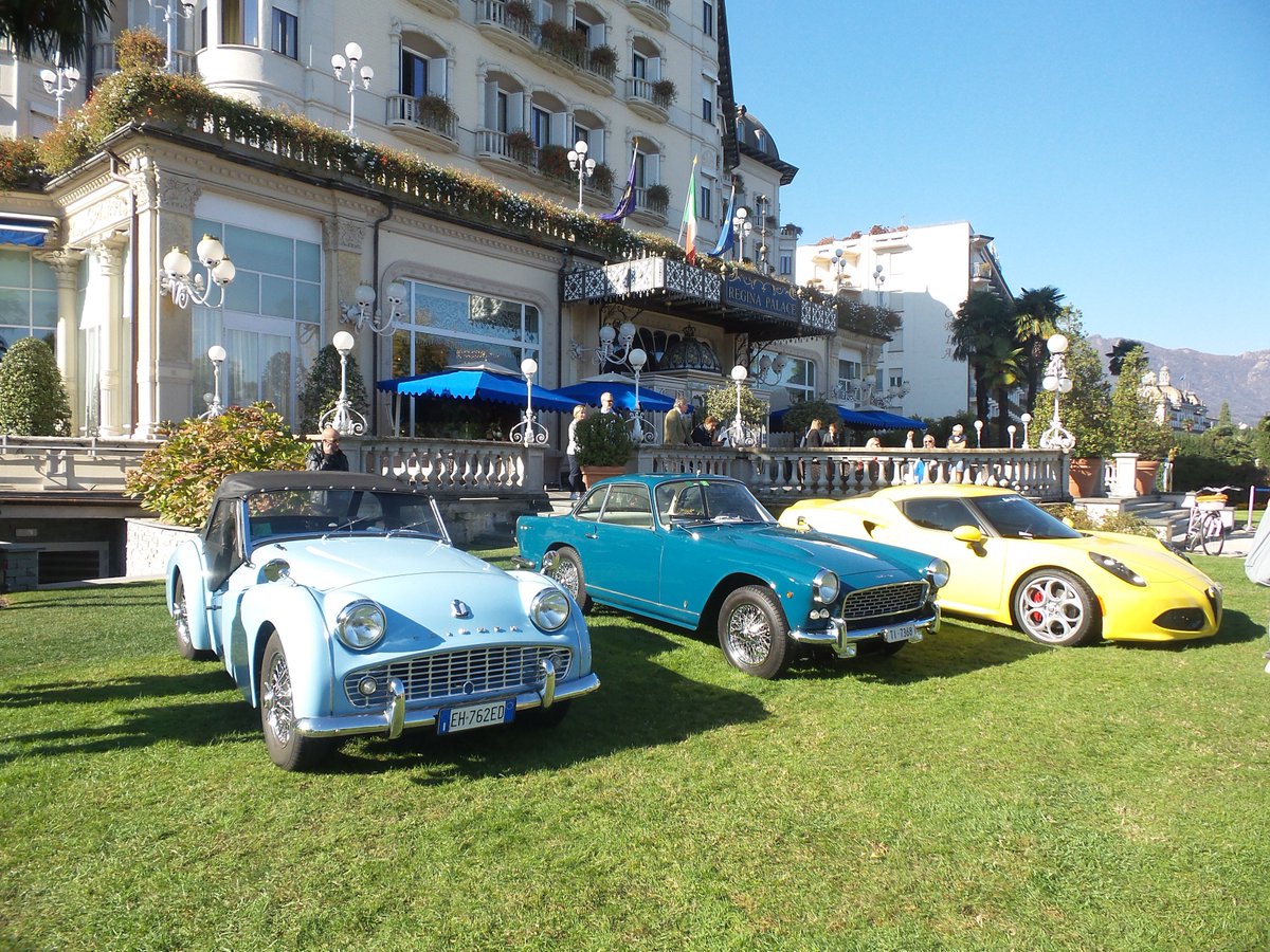 Ricordando qualche domenica fa.. 
#ladomenicaastresa #classicclub #autodepoca #eventilagomaggiore #passioneauto #piemontesu4ruote