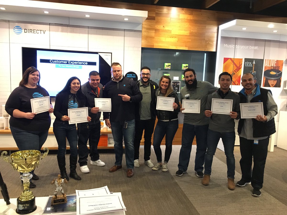 Team Layton tweet media