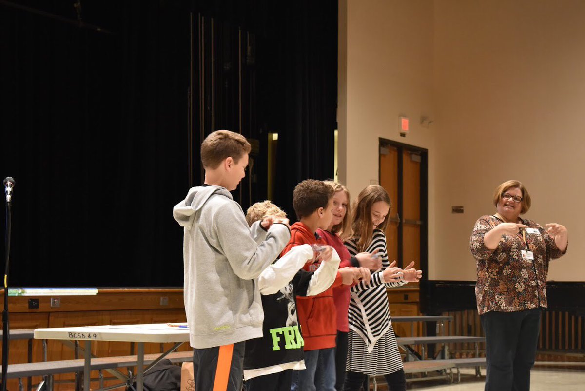 StutterRockStar's tweet photo. Yesterday I spoke to middle school kids about stuttering. They asked such great, thoughtful questions. “Do I stutter in my head?” “Do I stutter when I write?” “How does stuttering feel?” #stutteringiscool @danielerossi https://t.co/RM8rd2rmYy