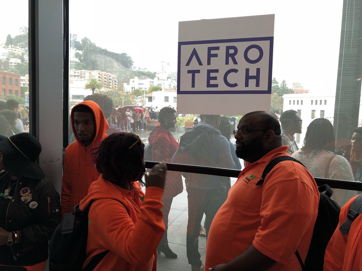 CoachJamieP's tweet photo. Registration line is bananas at #Afrotech #gdbit https://t.co/d37ldXTRNK