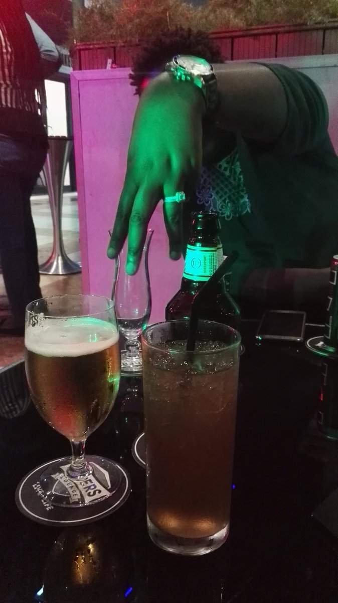 dtwahirwa's tweet photo. @ridersloungerw @jamesonwhiskey @TianiS_Liquors @boldreview @promoafriKa @Patycope @KamillaKhaos @whatsupkigali @karemeradean It's going down, got my #LongIsland #Cocktails #RidersRwOpens #NeptunesBand #Parteee🤗 https://t.co/1JIexqlb4p