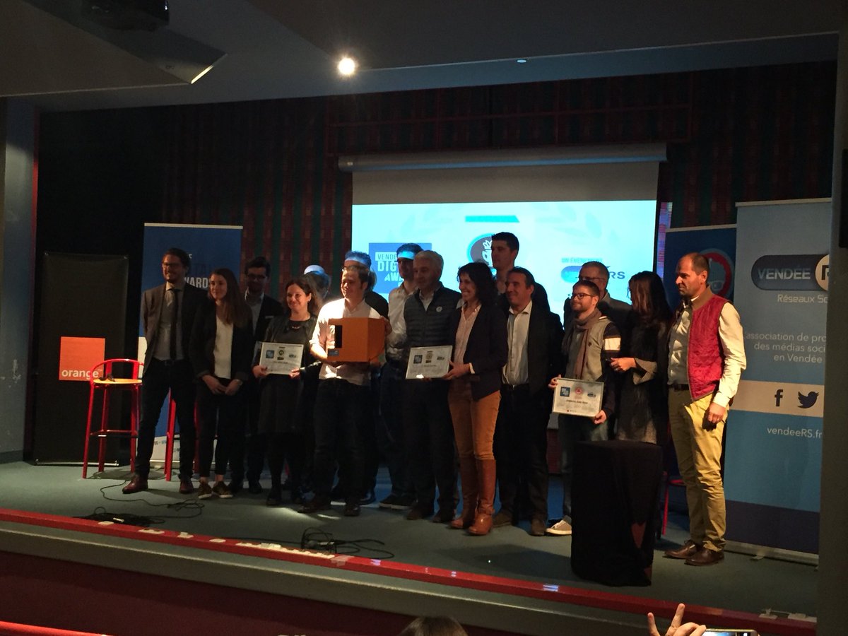 HFauviot's tweet photo. Photo finish du #VDA2017 @VendeeRS bravo à tous https://t.co/2dO69ZWyKm