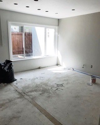 NicollsDesign's tweet photo. #DAveProject • A day full of designing 👷🏼‍♀️ • #NicollsDesignBuild https://t.co/ntxSpzZU46 https://t.co/LkXkgfuDVp