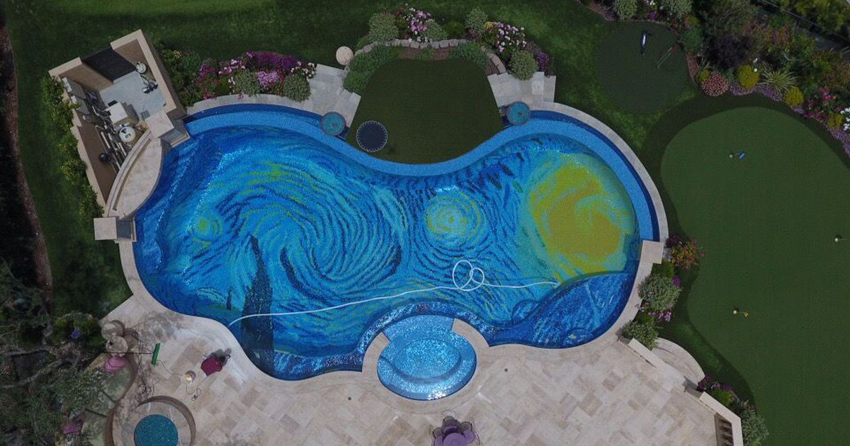 GalatiPoolsSpas's tweet photo. Incredible! Hopefully, the neighborhood birds have an appreciation for art. https://t.co/neD2WMyqwU https://t.co/L71y9PzxXA
