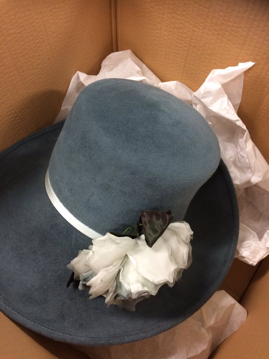 BlairgowrieART's tweet photo. Delighted to receive a stunning Philip Treacy hat this morning from London @philiptreacy #toInspire #ToKeep #ToAnalyse https://t.co/WgbyfcSV8t