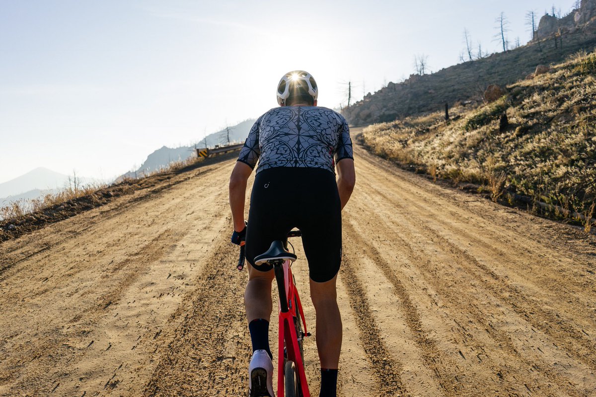 iamtedking's tweet photo. I’ve been part of the @velocioapparel family since 2015 and this Stained Glass jersey shatters the mold. It’s a stone cold stunner. https://t.co/CiBpuCk1X1