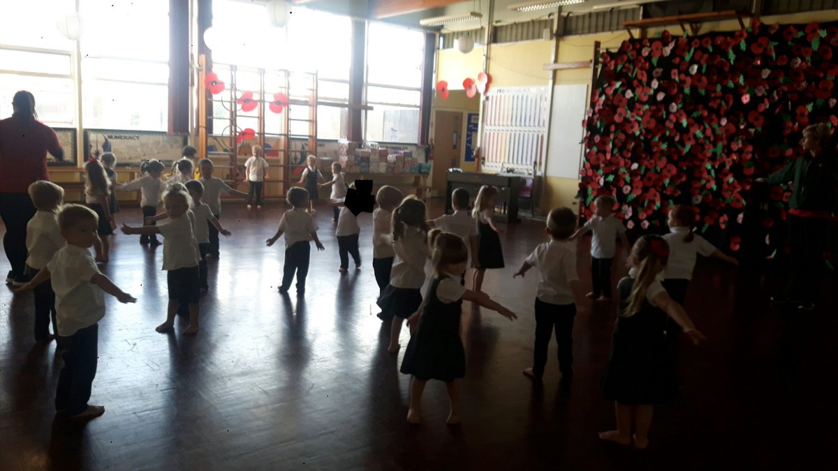 ysgolbrynhedydd's tweet photo. #YBHNURSERY absolutely loving our 1st ever P.E lesson today in the hall and we did such a super job too! Da iawn pawb! #morningclass #schoollife #firstPElesson #DIAIUTF #YBH #P.E https://t.co/krfL33hzFm