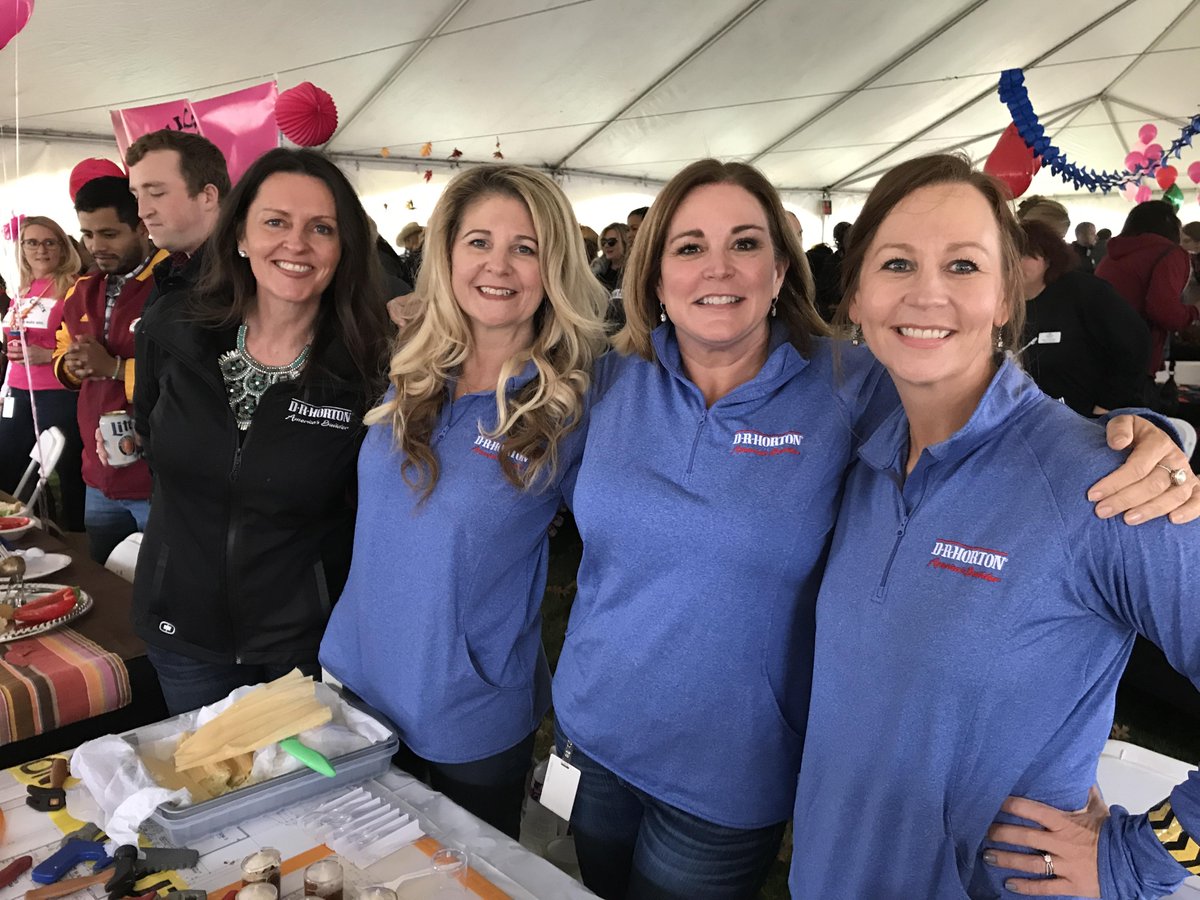 DHIMortgage's tweet photo. We kicked off Veteran's Day weekend with our #FallFest2017 Cook-Off. We want to thank all of the Vets in the DHI family - your service and valor will always be appreciated. Thanks to all of the teams, and @theRankinTwins for keeping us dancing!  

https://t.co/SmRdwm1o40 https://t.co/lkfSnQyFYb