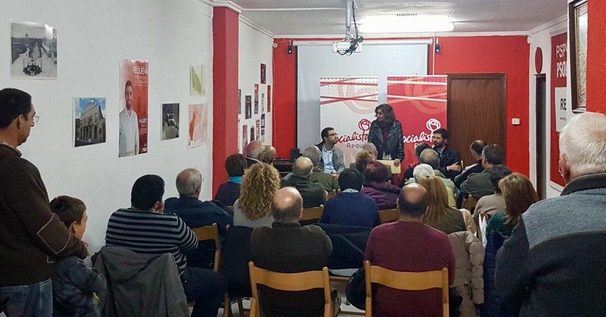 AmbMerCaballero's tweet photo. .@mercaballero2: “Un problema local seguro que tiene una solución  provincial, porque en otra población seguro que está ya esa solución en marcha” #AmbMercedes #VotaMercedes https://t.co/MtXMmDava1