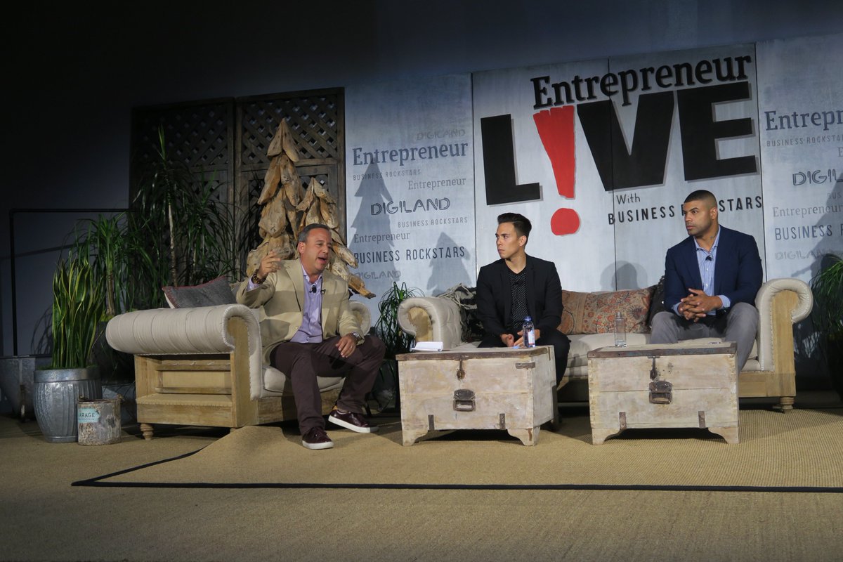 AmChCEO's tweet photo. Dir. #KathyKung in @Sports1Mktg #ENTLIVE event w/@davidmeltzer @ApoloOhno @shawnemerriman #BertJacobs/@lifeisgood @djskee @TeniPanosian https://t.co/FuvFu5aZq0