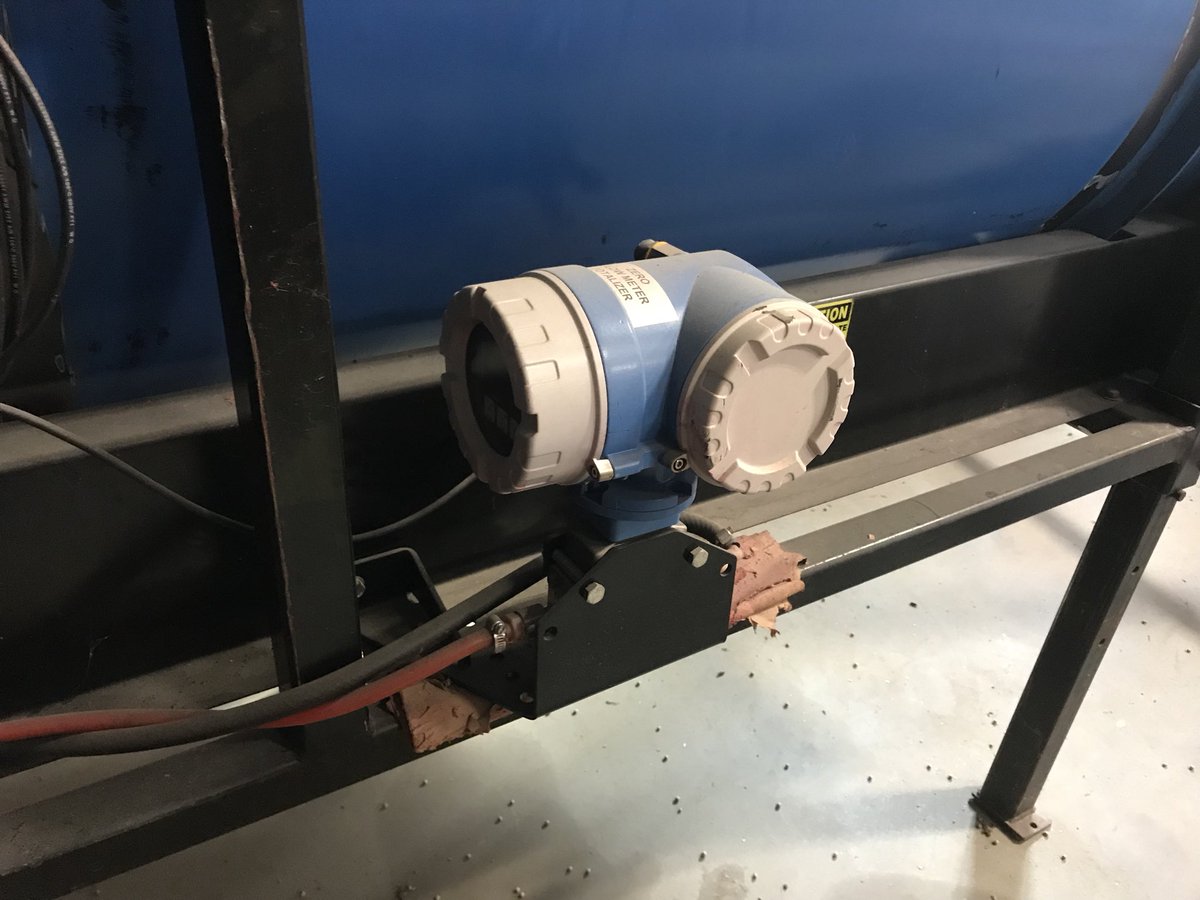 DirectEntInc's tweet image. We have some used equipment to move.  @USC_LLC #LP800 w/SMW and Vol FM in the State of Illinois call for more details.