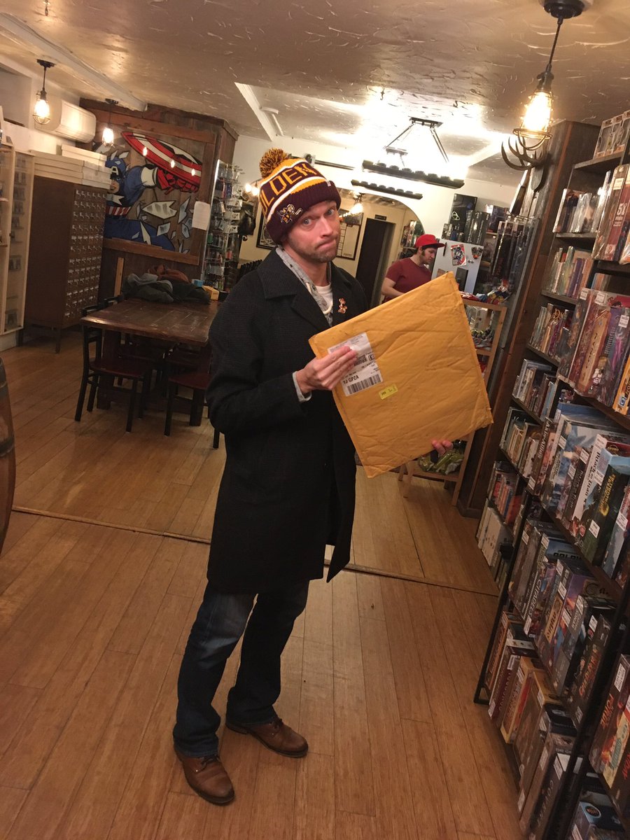 meadhallgames's tweet photo. He's back at 7:00. #MTGUn3 https://t.co/mYsUqGkMBU