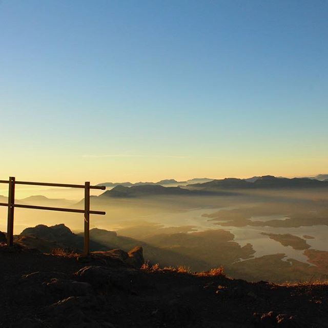 atmacycles's tweet photo. Don't miss out on this stunning view from Kalsubai Peak 😍
Visit https://t.co/dxlFzoO954 reserve your seat!
Atma I… https://t.co/xLRmjslA74 https://t.co/9q86dGgs5F