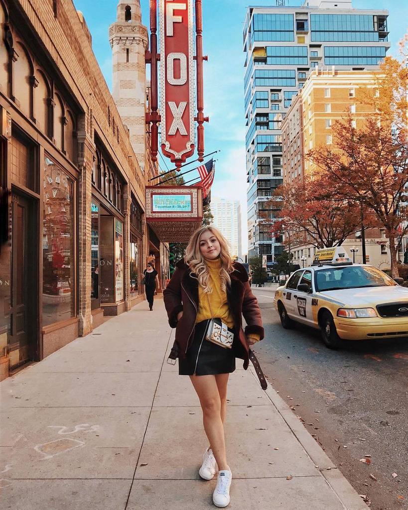 rachel_martino's tweet image. fall in atlanta 🍁🚕 thanks for showing us around town today @hotelindigo #hotelindigo #colorofdiscovery ift.tt/2iN84np