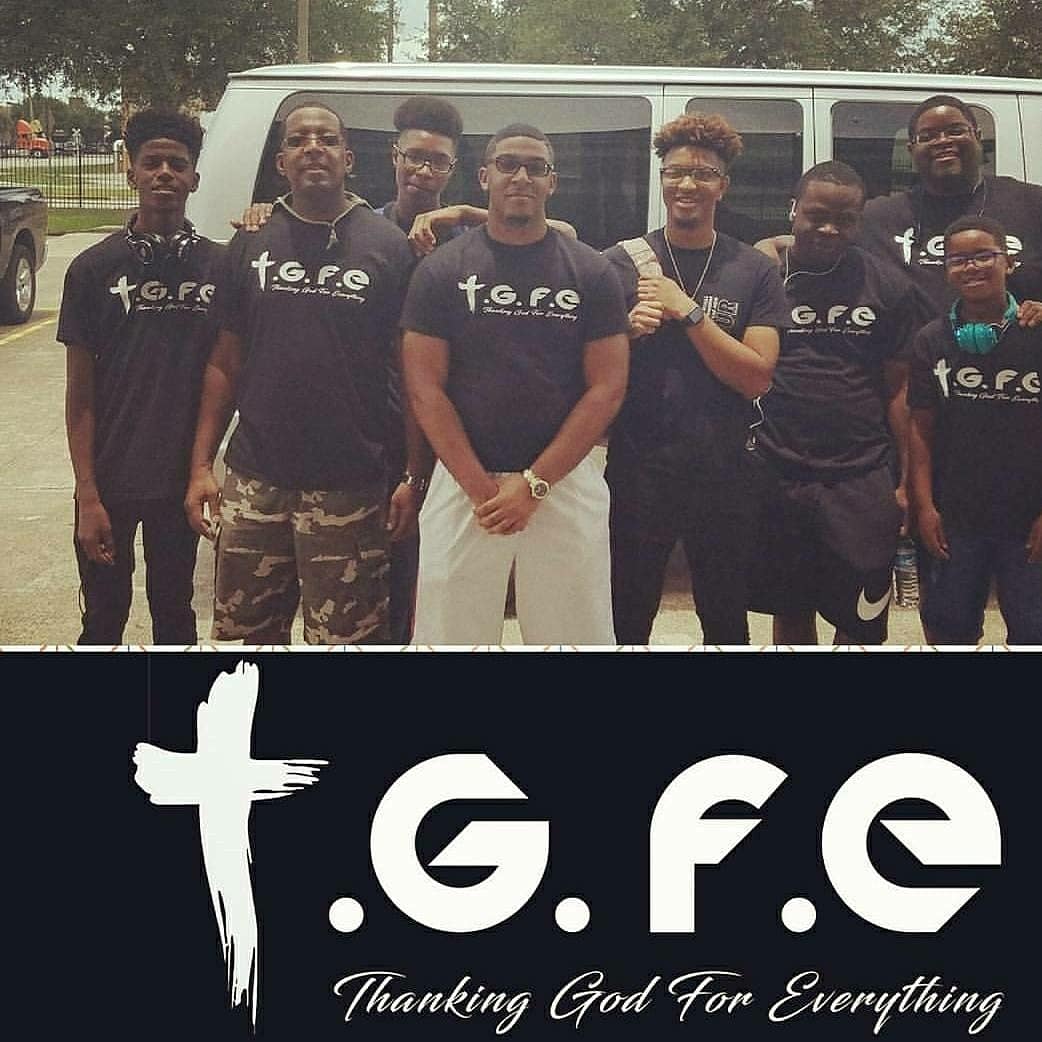 TyFlyEnt's tweet photo. For the latest&amp;hottest music from @Kspecs_tyflyent head on over and pick a new favorite! 
https://t.co/0uwbgl87iP
#teamtfe #tgfe #lifemusic https://t.co/gPRDU1lI1d